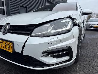 Volkswagen Golf R-Line 1.4 TSI 125 16V Hatchback  Benzine 1.395cc 92kW (125pk) FWD picture 30