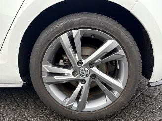 Volkswagen Golf R-Line 1.4 TSI 125 16V Hatchback  Benzine 1.395cc 92kW (125pk) FWD picture 26