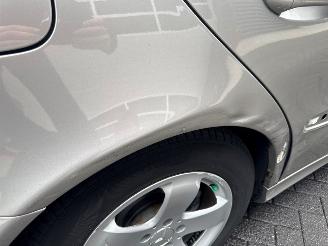 Mercedes E-klasse 3.2 E-320 CDI 24V Sedan 4Dr Diesel 3.222cc 150kW (204pk) RWD picture 28