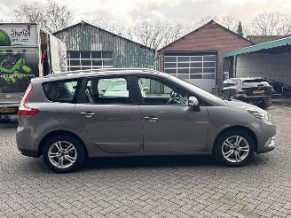 Renault Grand-scenic 1.2 16V TCe 130 MPV  Benzine 1.197cc 97kW (132pk) FWD picture 6