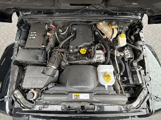 Jeep Wrangler 2.8 CRD 16V 4x4 Jeep/SUV  Diesel 2.776cc 147kW (200pk) 4x4 picture 21