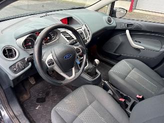 Ford Fiesta 1.4 16V Hatchback  Benzine 1.388cc 71kW (97pk) FWD picture 11