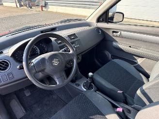 Suzuki Swift 1.3 VVT 16V Hatchback  Benzine 1.328cc 68kW (92pk) FWD picture 11