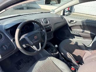 Seat Ibiza 1.2 12V Hatchback 4Dr Benzine 1.198cc 44kW (60pk) FWD picture 11