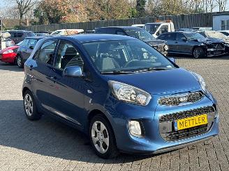 Kia Picanto 1.0 12V Hatchback  Benzine 998cc 49kW (67pk) FWD picture 7