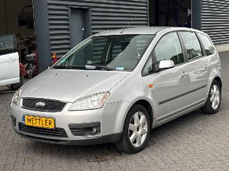 Auto incidentate Ford Focus C-Max 1.6 16V MPV  Benzine 1.596cc 74kW (101pk) FWD 2005/9