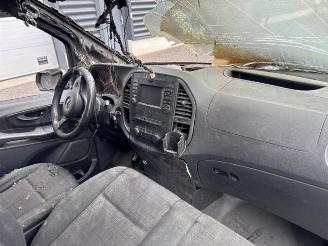 Mercedes Vito Vito Tourer (447.7), Bus, 2014 2.2 114 CDI 16V picture 10