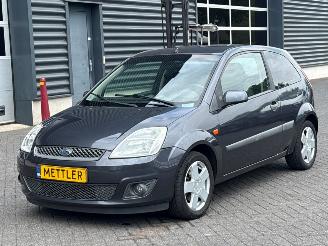 škoda osobní automobily Ford Fiesta 1.3 Hatchback  Benzine 1.299cc 51kW (69pk) FWD 2006/11