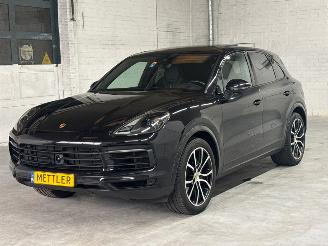 škoda osobní automobily Porsche Cayenne 3.0 V6 Turbo 24V SUV  Benzine 2.995cc 250kW (340pk) 4x4 2017-05/2023-05 (9YAEA) MDCBE 2020/5