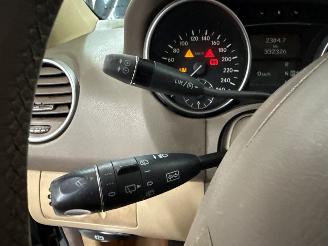 Mercedes ML 3.0 ML-280 CDI 4-Matic V6 24V SUV picture 21