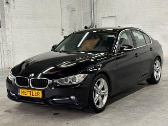 Schadeauto BMW 3-serie 320d 2.0 16V EfficientDynamicsEdition Sedan 4Dr Diesel 1.995cc 120kW (163pk) RWD 2011-04/2015-07 (3D31; 3D32; 3E11; 3E12) N47D20C 2014/1