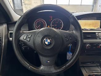 BMW 5-serie 523i 24V Combi/o  Benzine 2.497cc 130kW (177pk) RWD picture 12