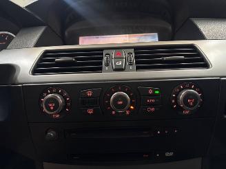 BMW 5-serie 523i 24V Combi/o  Benzine 2.497cc 130kW (177pk) RWD picture 15