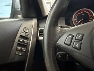 BMW 5-serie 523i 24V Combi/o  Benzine 2.497cc 130kW (177pk) RWD picture 19