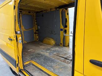 Volkswagen Crafter 2.0 TDI 16V | 2x schuifdeur | airco picture 10