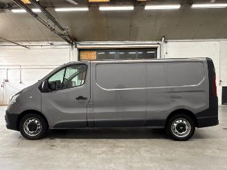 Renault Trafic 1.6 dCi 120 Twin Turbo picture 2
