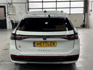 Volkswagen Passat  picture 4