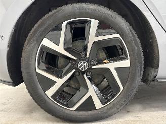 Volkswagen ID.3 Pro 63 kWh Hatchback 4Dr Elektrisch  150kW (204pk) RWD picture 27