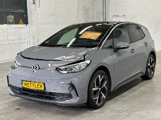 Schadeauto Volkswagen ID.3 Pro 63 kWh Hatchback 4Dr Elektrisch  150kW (204pk) RWD 2024/6