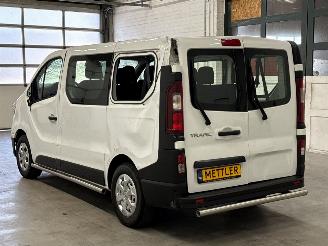 Renault Trafic Passenger 9 pers 2.0 dCi 16V 110 Bus  Diesel 1.995cc 81kW (110pk) FWD picture 3