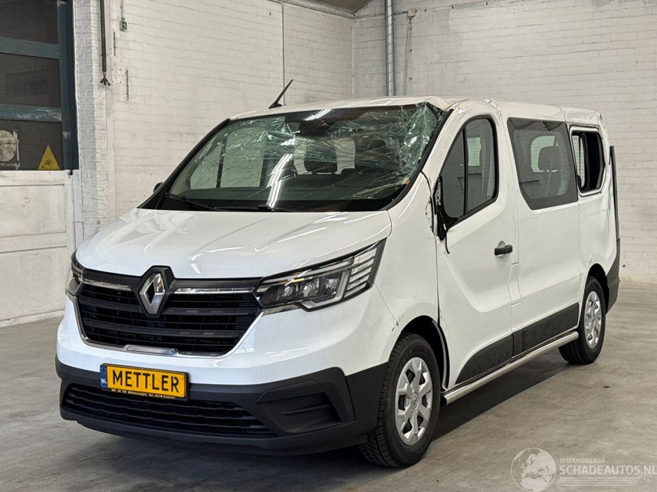 Renault Trafic Passenger 9 pers 2.0 dCi 16V 110 Bus  Diesel 1.995cc 81kW (110pk) FWD