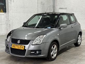 Schadeauto Suzuki Swift 1.3 VVT 16V Hatchback  Benzine 1.328cc 68kW (92pk) FWD 2008/7