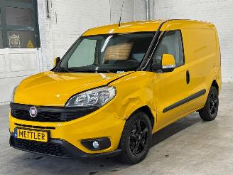 damaged commercial vehicles Fiat Doblo 1.4 T-Jet 16V Bestel  Benzine 1.368cc 88kW (120pk) FWD 2017/3