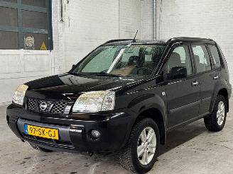 Schadeauto Nissan X-Trail 2.0 16V 4x2 SUV  Benzine 1.998cc 103kW (140pk) FWD 2006/2