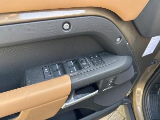 Land Rover Defender Defender II, Terreinwagen, 2019 2.0 16V P300e picture 19