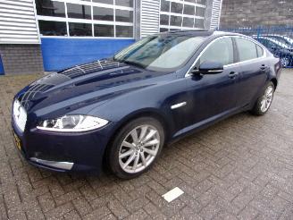 krockskadad bil auto Jaguar XF 2.2 D SCHADEVRIJ 2012/6