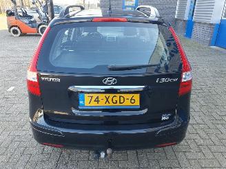 Hyundai I-30 CW 1.6i i-Motion picture 4