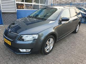 Auto incidentate Skoda Octavia 1.2 TSI Greentech Ambition 2015/8