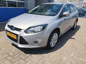 Auto incidentate Ford Focus 1.0 EcoBoost Edition Plus 2014/6