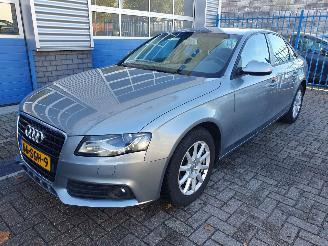 Voiture accidenté Audi A4 3.2 FSI Pro Line 2011/9