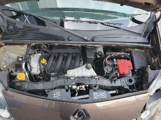 Renault Kangoo Family 1.6-16V Privilège Automaat picture 9