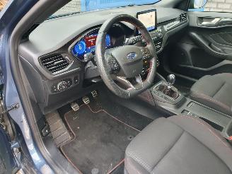 Ford Focus 1.0 EcoBoost Hybrid ST Line X Business picture 16