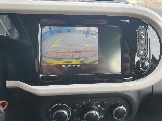 Renault Twingo 1.0 SCe Dynamique picture 22