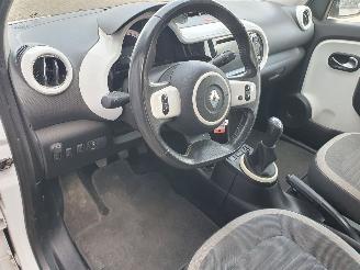 Renault Twingo 1.0 SCe Dynamique picture 13