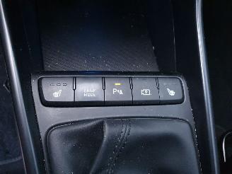 Hyundai I-20 1.0 T-GDI Premium Hybrid picture 23