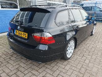 BMW 3-serie Touring 320i picture 6
