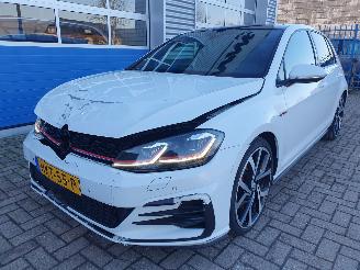 Schadeauto Volkswagen Golf 2.0 TSI GTI Performance Business Automaat 2018/2