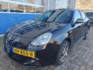 Schadeauto Alfa Romeo Giulietta 1.4 T Sprint Automaat 2015/12
