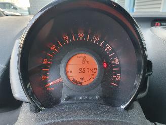 Toyota Aygo 1.0 VVT-i x-fun picture 21