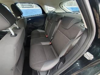 Ford Focus 1.0 EcoBoost Lease Trend picture 21