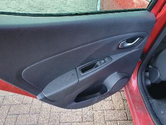 Renault Clio 0.9 TCe Limited picture 23