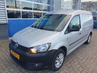 skadebil bedrijf Volkswagen Caddy maxi 1.6 TDI Maxi Economy Baseline 2014/4