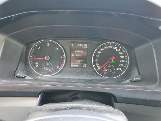 Volkswagen Transporter Automaat 2.0 TDI DC Highline L2H1 picture 23