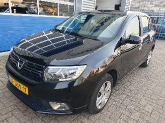 krockskadad bil auto Dacia Sandero 0.9 TCe Bi-Fuel Laureate benzine - LPG 2019/6