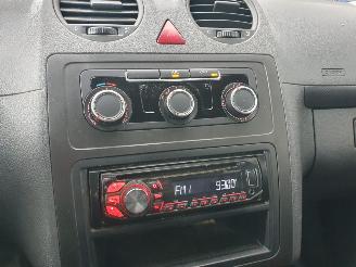 Volkswagen Caddy 1.6 TDI Maxi BMT picture 19