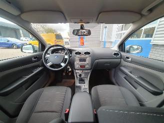 Ford Focus 1.8 Limited schadevrij picture 14